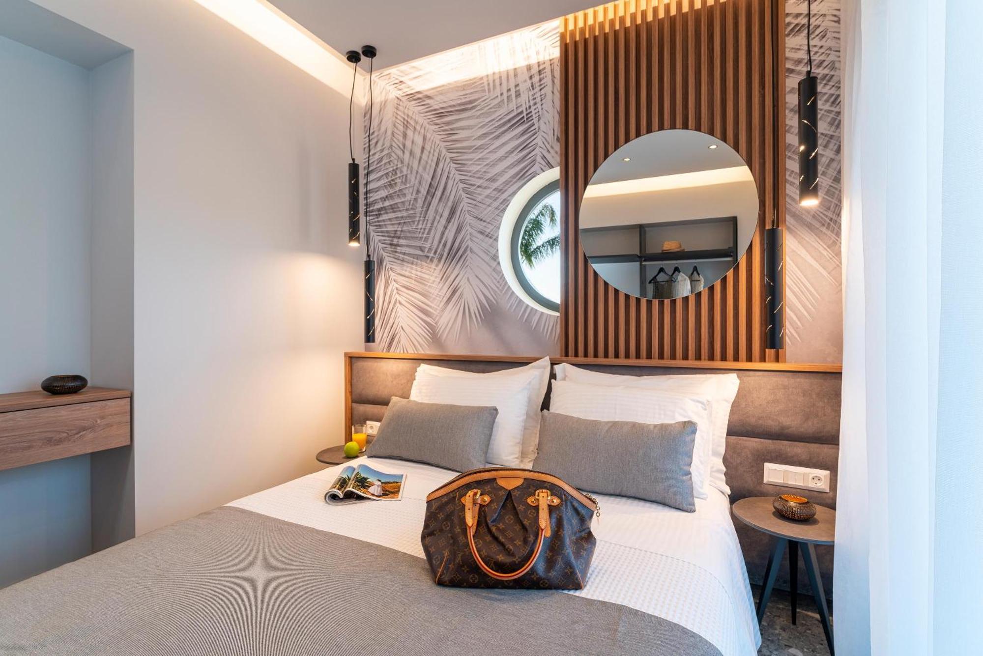 Palmeral Luxury Suites Kremastí Habitación foto